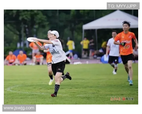 飞盘运动的崛起与吴丽的成功秘诀深度探讨 飞盘运动的崛起与吴丽的成功秘诀深度探讨