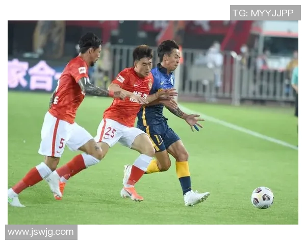 广州足球队转型之路的纪实探索与发展历程全景回顾