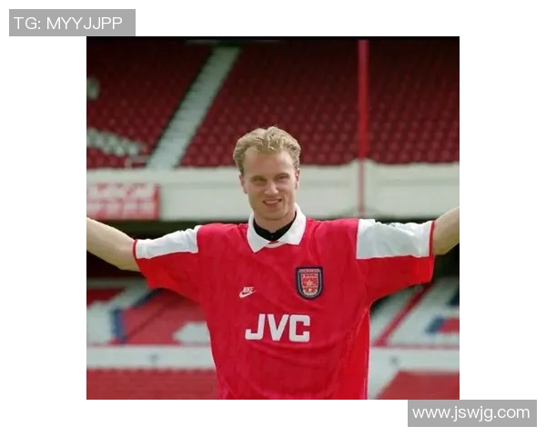 足球明星的传奇之路与荣耀时刻解析02-10赛事背后的故事与风云人物